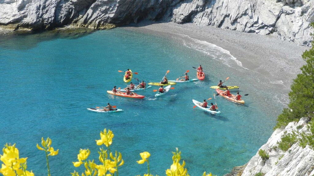 Esperienze Outdoor a Bergeggi: Natura, Avventura e Relax nel Golfo dell’Isola 41 Living Liguria | prolocoBergeggi 1024x576 1