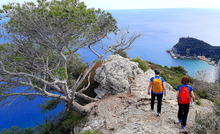 Trekking al Sentiero del Pellegrino: tra Noli e Varigotti 2 Living Liguria | sentiero del pellegrino ape